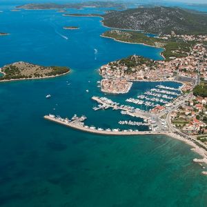 tribunj-boote-mieten-sibenik